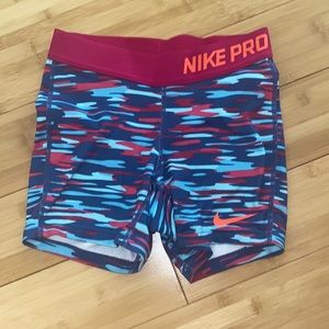 Girls Nike Pros